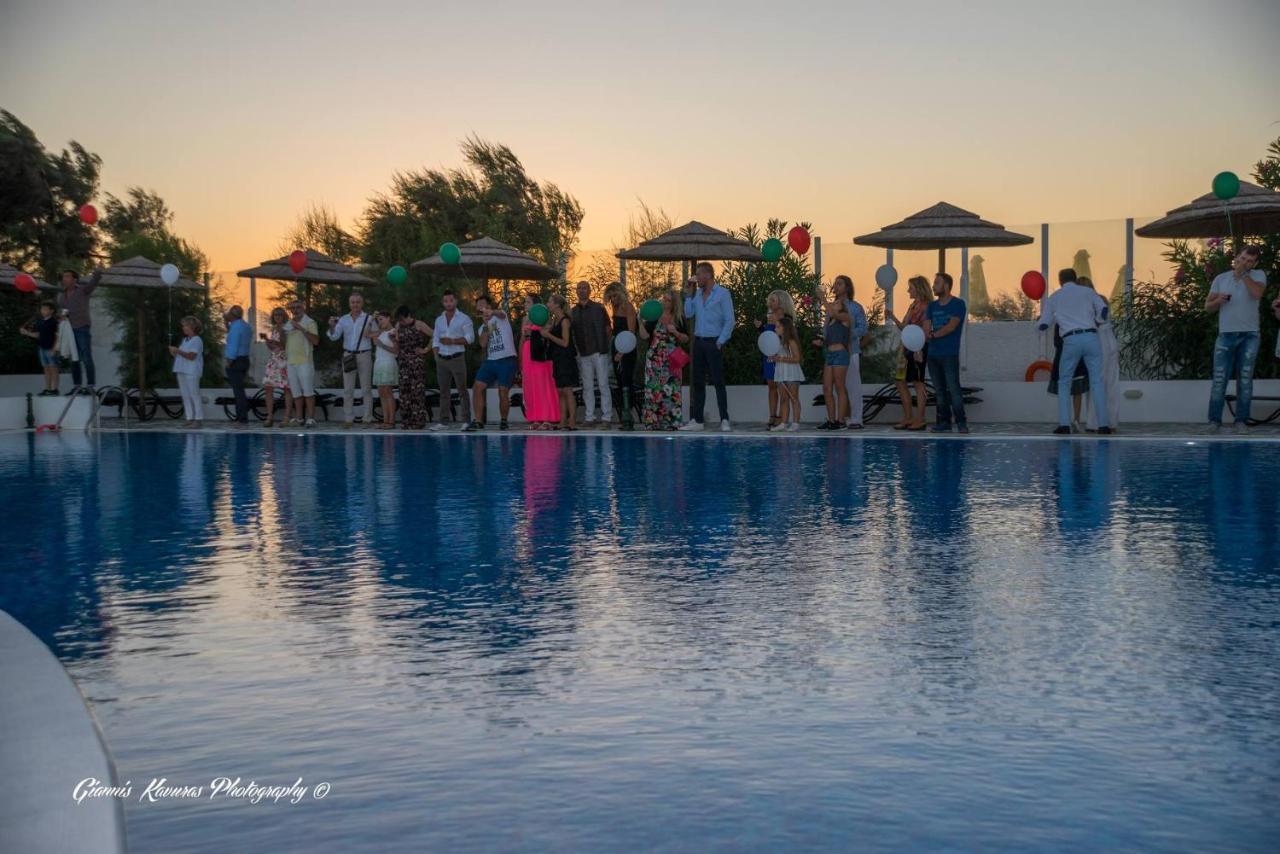 Mikri Vigla Hotel Beach Resort ภายนอก รูปภาพ